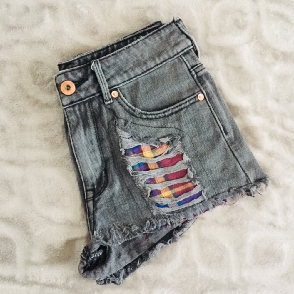 Bullhead High Waisted Shorts